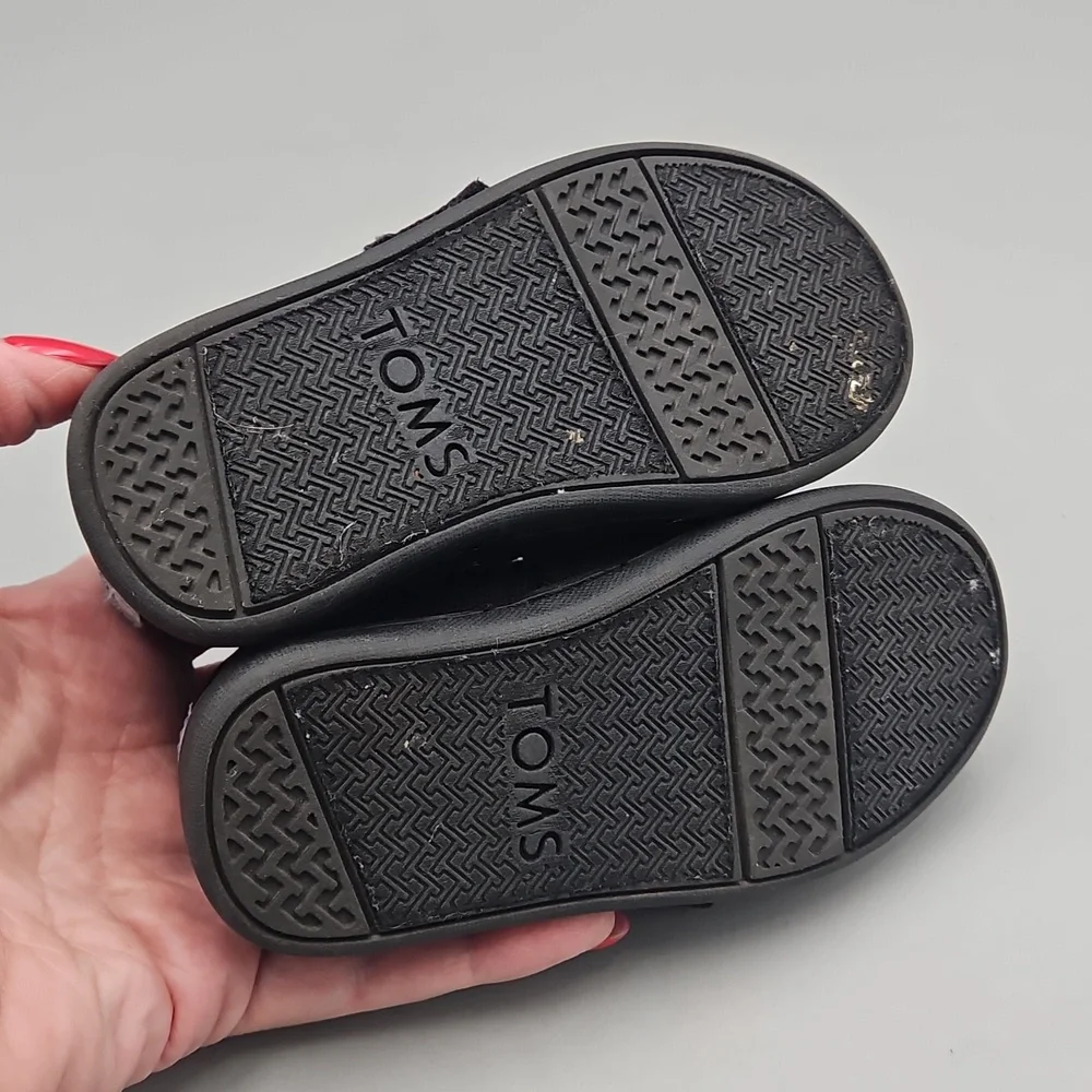 Toms Tiny Alpargata Canvas Black Size 6 Baby Shoes